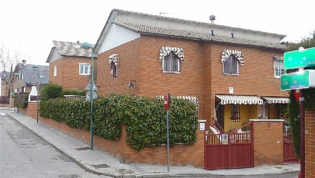 Casa adosada en Pozuelo de Alarcón