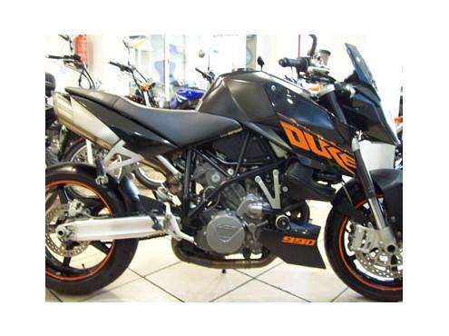 KTM SUPER DUKE 990