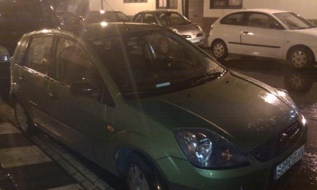 vendo  ford fiesta 1.4