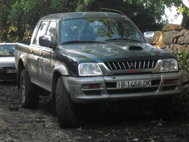 mitsubishi l200 dolble cabina 4x4