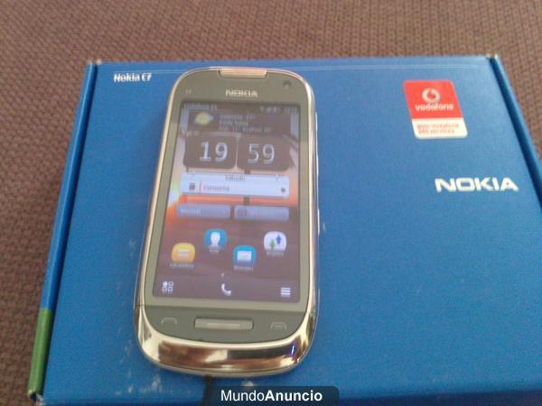 vendo Nokia C7 libre 120€