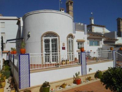 Chalet en venta en Villamartin, Alicante (Costa Blanca)