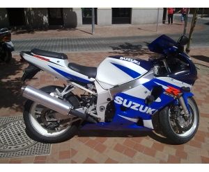 SUZUKI GSX R 600