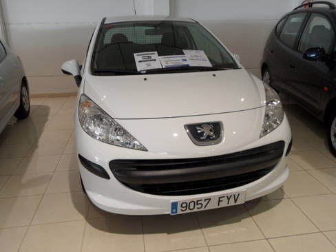 Peugeot 207 XAD hdi 70