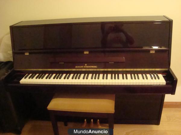 Vendo piano de pared