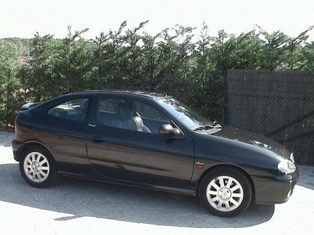 RENAULT MEGANE COUPE DYNAMIQUE 16V 1.6 - GIRONA