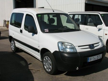 PEUGEOT PARTNER  MIXTA 1.9 DIESEL AÑO 2.006. - Murcia