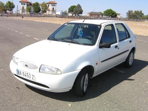 SE VENDE FORD FIESTA QUARZ 5P DIESEL AÑO 98