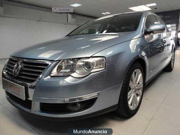 Volkswagen Passat 2.0TDI Highline LIBRO DE REVI