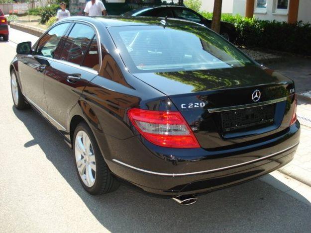 2007 Mercedes-Benz C 220 CDI Avantgarde Negro