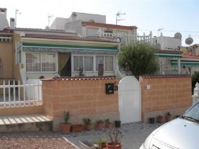 Bungalow con 2 dormitorios se vende en Ciudad Quesada, Costa Blanca