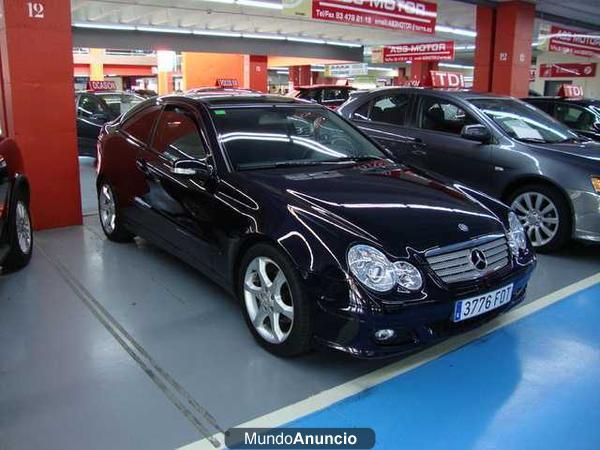 Mercedes-Benz Clase C C Sportcoupe 220CDI