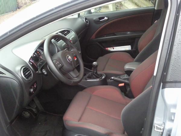 vendo seat leon 2.0TDI sport-up