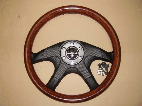 VOLANTE DE MADERA PARA COCHES