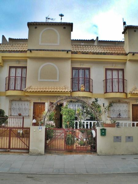 Casa adosada en Torre de la Horadada