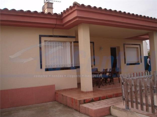 Chalet en Deltebre. Baix Ebre. Tarragona. Ref. Inmobiliaria 10495