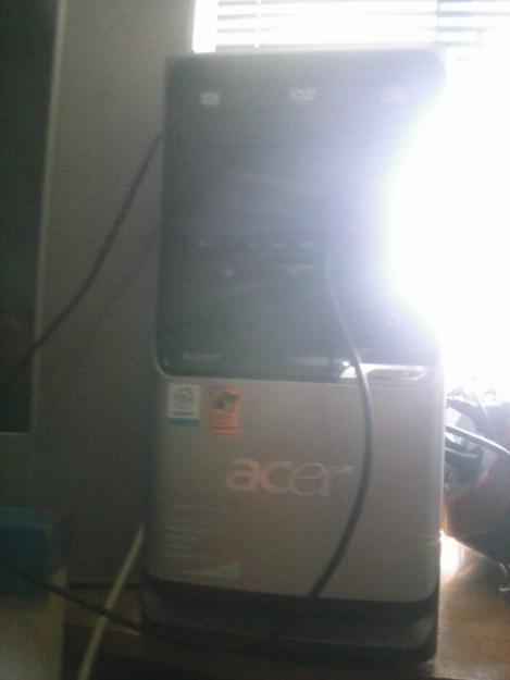 Ordenado acer 200