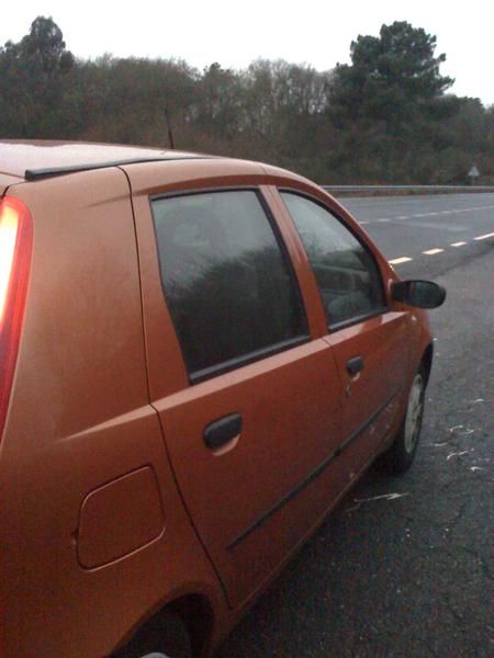 se vende fiat punto