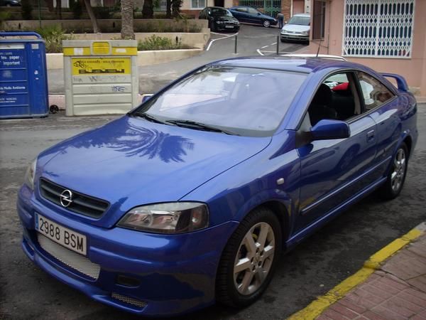 Se vende opel astra bertone