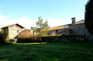 , 8ba   in Valdovino,  Galicia   - 200000  EUR