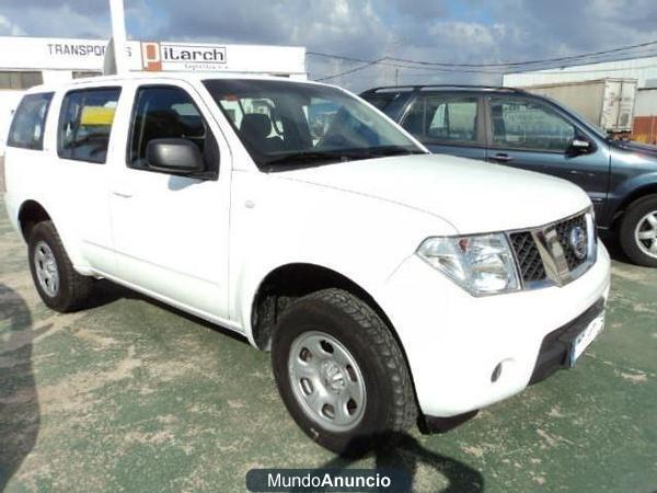 Nissan Pathfinder  2.5dci   7 Plazas \'07