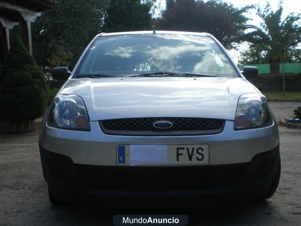 SE VENDE FORD FIESTA 2007 OCASION