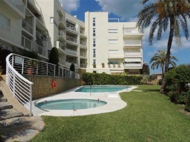 Apartamento con 2 dormitorios se vende en Benalmadena Costa, Costa del Sol