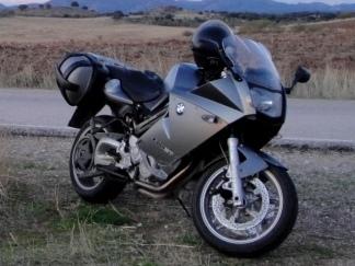 BMW F800ST