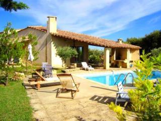 Casa : 6/8 personas - piscina - uzes  gard  languedoc-rosellon  francia