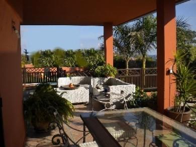 Chalet con 3 dormitorios se vende en Estepona, Costa del Sol