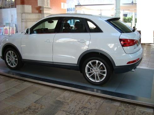 Audi Q3 AUDI Q3 2.0 TDI AMBITION 140 cv