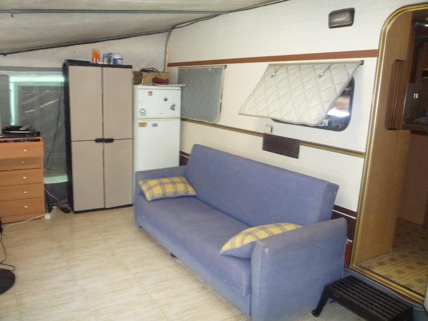 Vendo caravana estatica en camping Arc de Bara