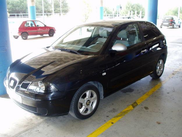 6.200 € - SEAT IBIZA 3 PUERTAS 1.4 STELLA 16 V (AÑO 2004).