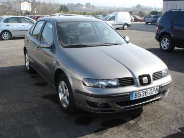 Comprar coche Seat LEON Sport Limited 1.9 Tdi 90cv TCS '03 en Tortosa