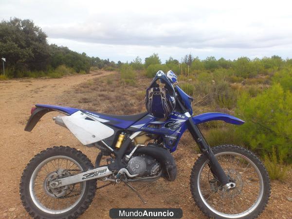 VENDO MOTOCICLETA GAS-GAS ENDUCROSS 250 CC USADA