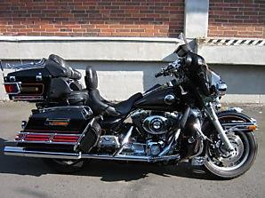 HARLEY DAVIDSON ULTRA CLASSIC ELECTRA GLIDE