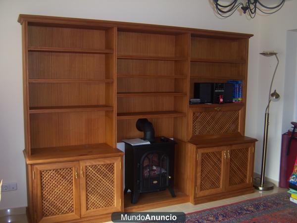 libreria en madera de teka