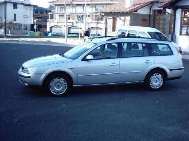 Venta de coche Ford Mondeo 2.0 TDCI 130 '02 en Santurtzi