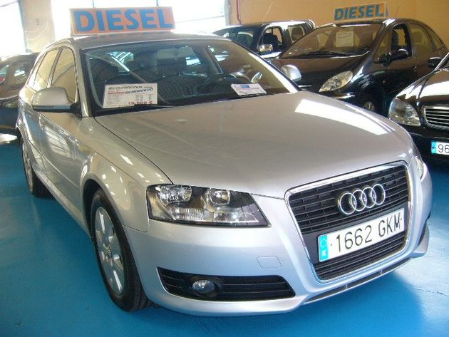 AUDI A3  SPOR. 1.8TFSI AMBIEN. S-T