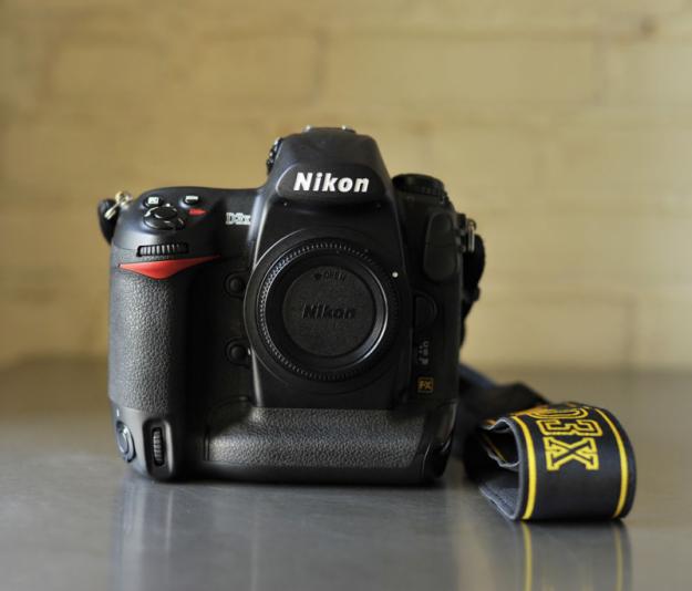 Nikon D3X Digital SLR