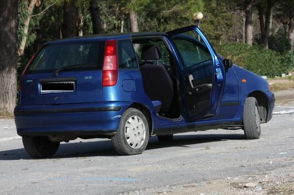 VENDO FIAT PUNTO 1.7 TD