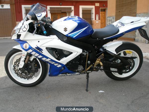 SE VENDE SUZUKI GSXR750 2006