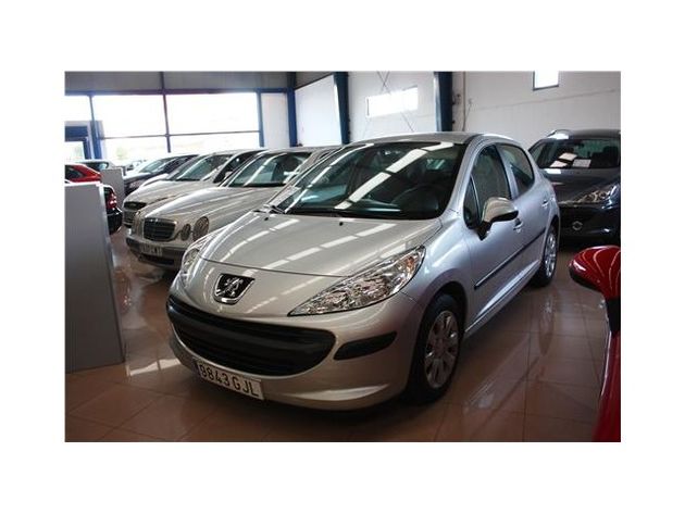 PEUGEOT 307 1.6 XLINE