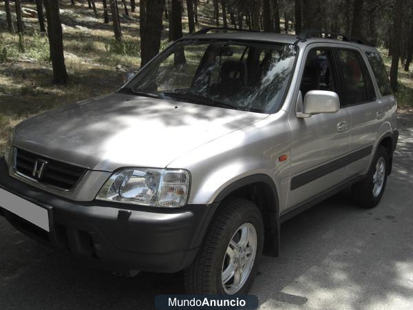 Vendo Honda CR-V seminuevo