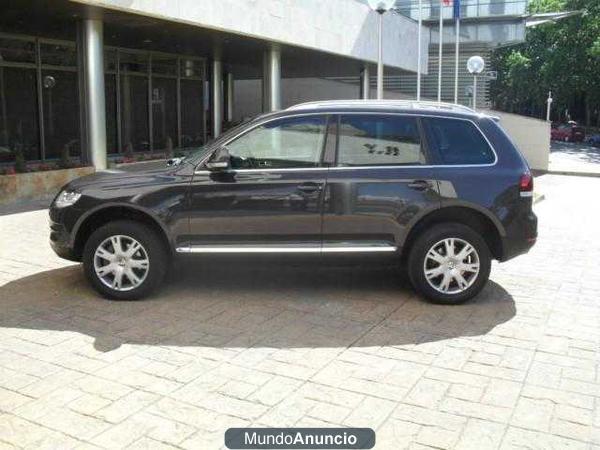 Volkswagen Touareg 3.0 V6 TDI Motion Tiptronic