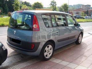 Venta de coche Renault ESPACE 2.2 DCI 150 CV PRIVILEGE '04 en Renteria