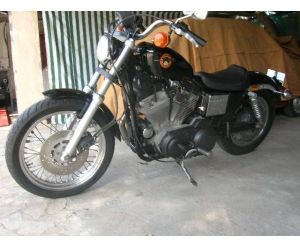 HARLEY DAVIDSON XLH 883 SPORTSTER