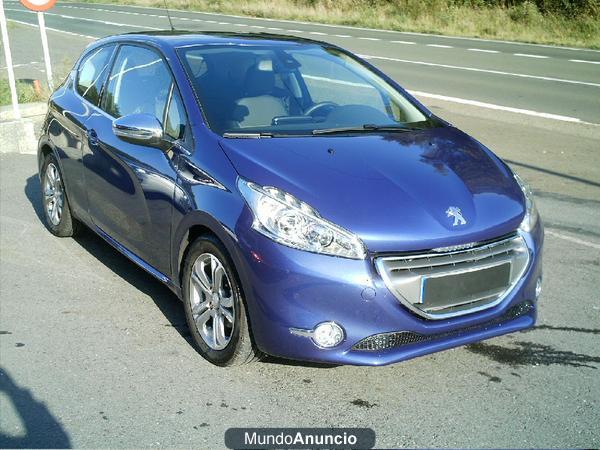 Se vende Peugeot 208 3p Allure 1.6 e-HDI 92 cv.