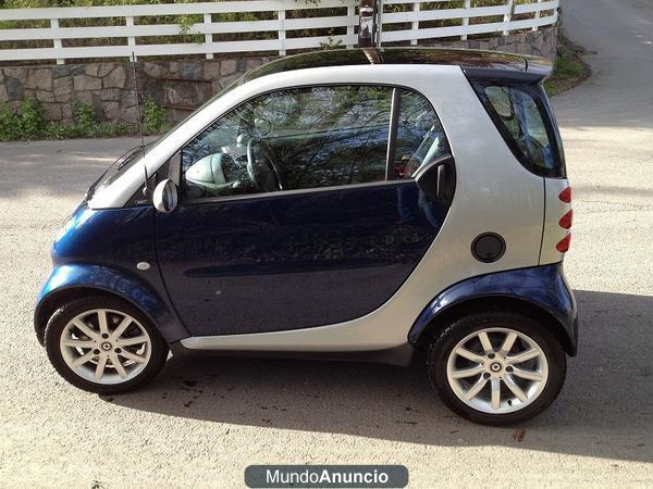 Smart Fortwo cortado Pasión 2006 de 1200€ Km 35.600 km Annéemodèle: 2006 Cuerpo ocupado Clase de impuesto Coche 1. tiemp