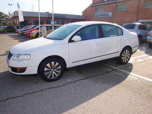 Volkswagen Passat edition2.0 tdi 110 cv